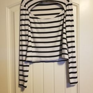 Black and white long sleeve with above boob gap